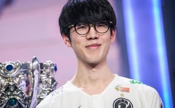 随即把球分 随即把球分